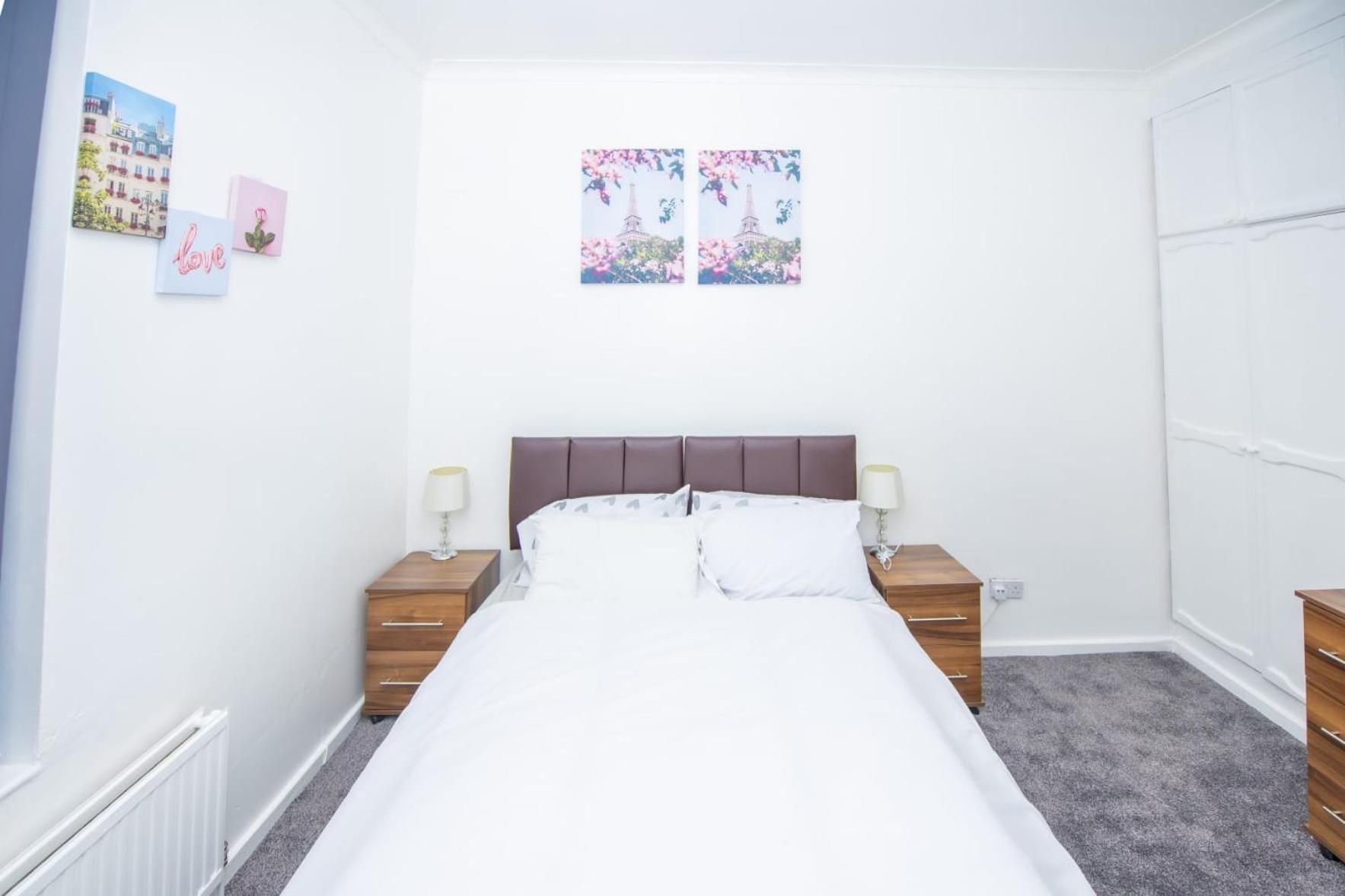 Lovely City Home + Free Parking Manchester Ngoại thất bức ảnh