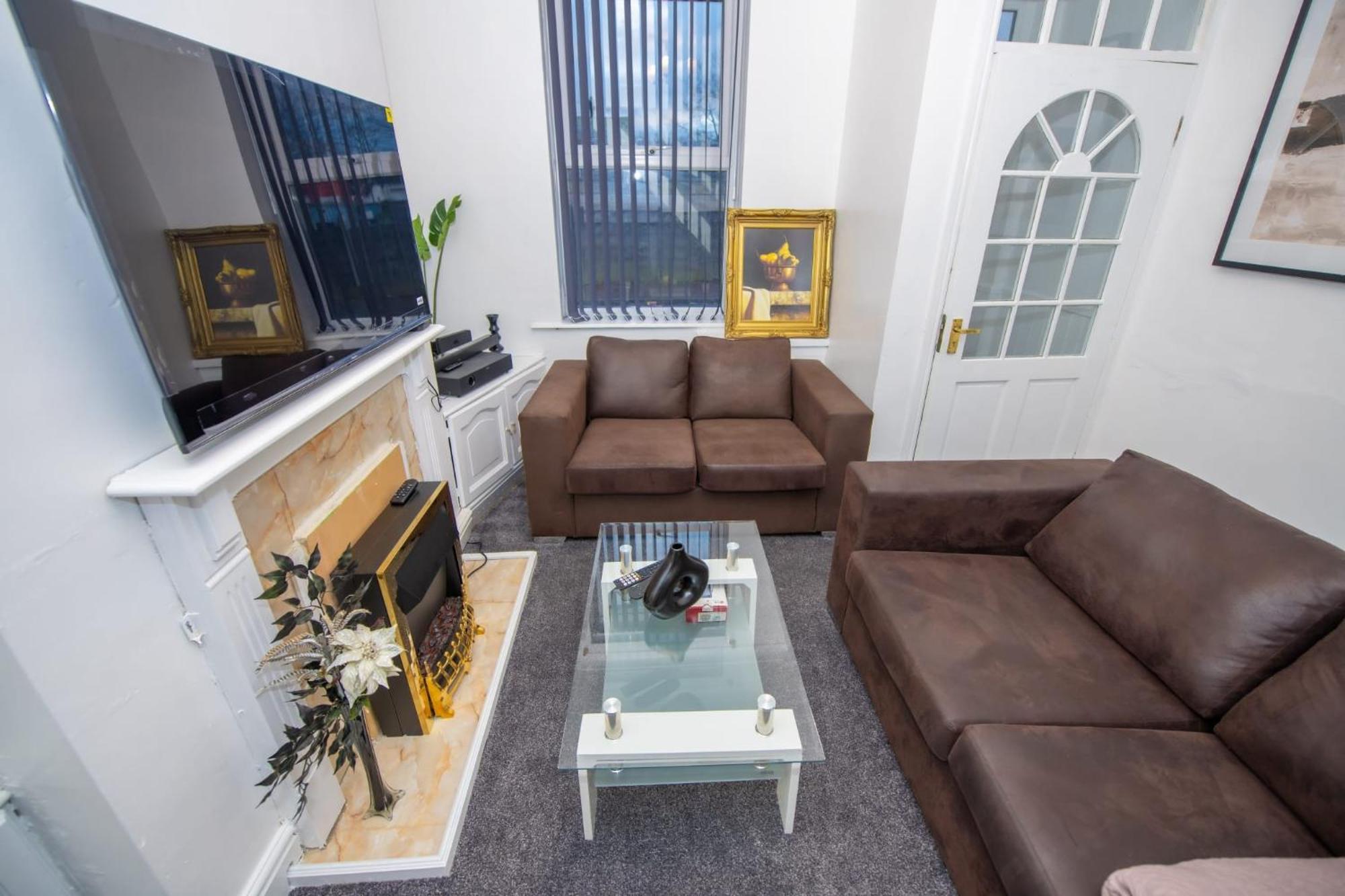 Lovely City Home + Free Parking Manchester Ngoại thất bức ảnh