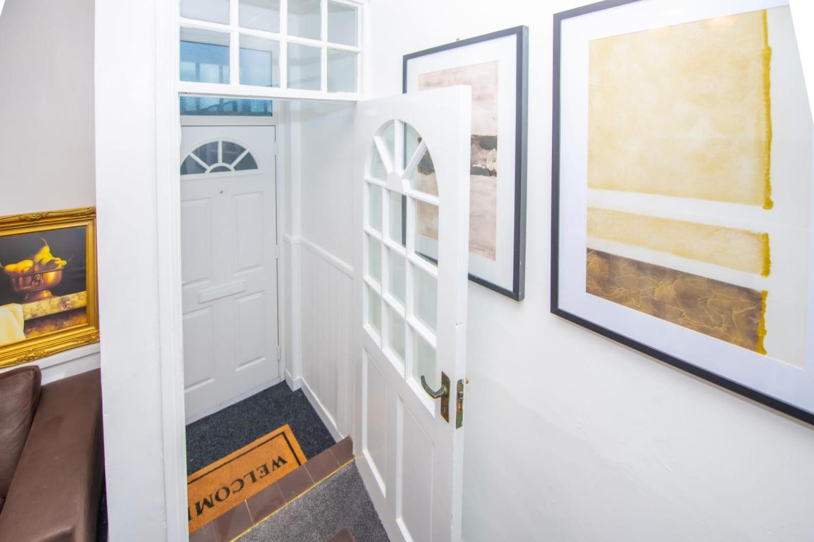 Lovely City Home + Free Parking Manchester Ngoại thất bức ảnh