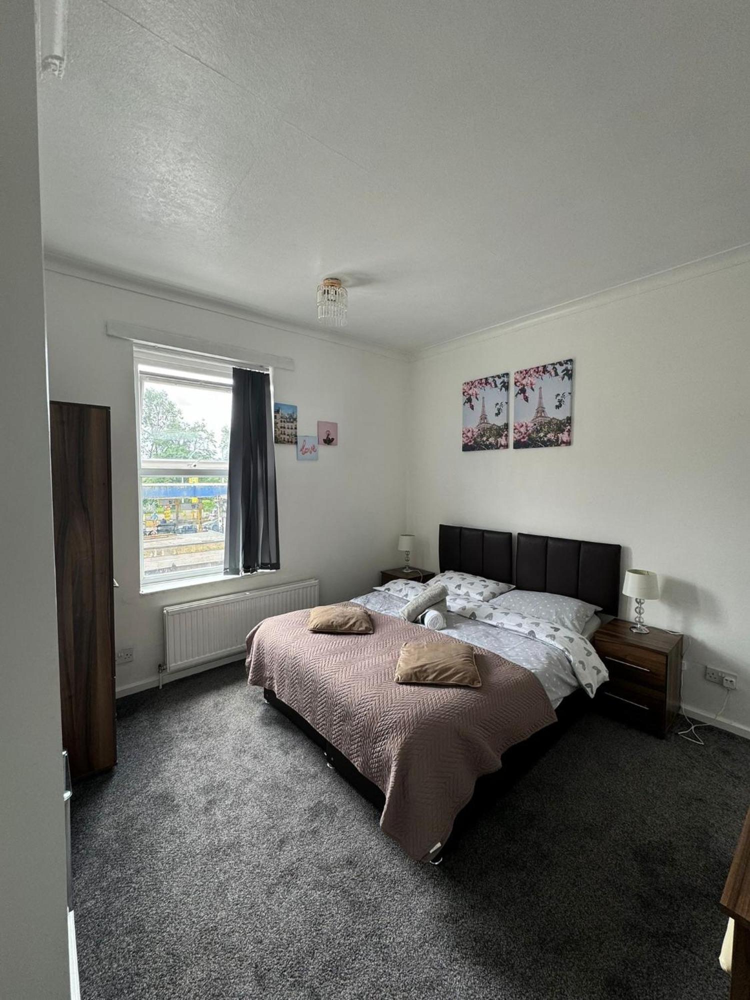 Lovely City Home + Free Parking Manchester Ngoại thất bức ảnh